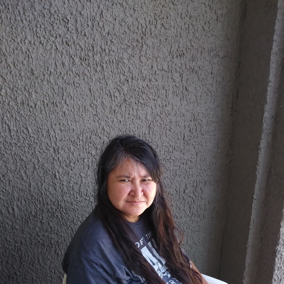 Meet your Posher, Tutu - Picture 1 of 1